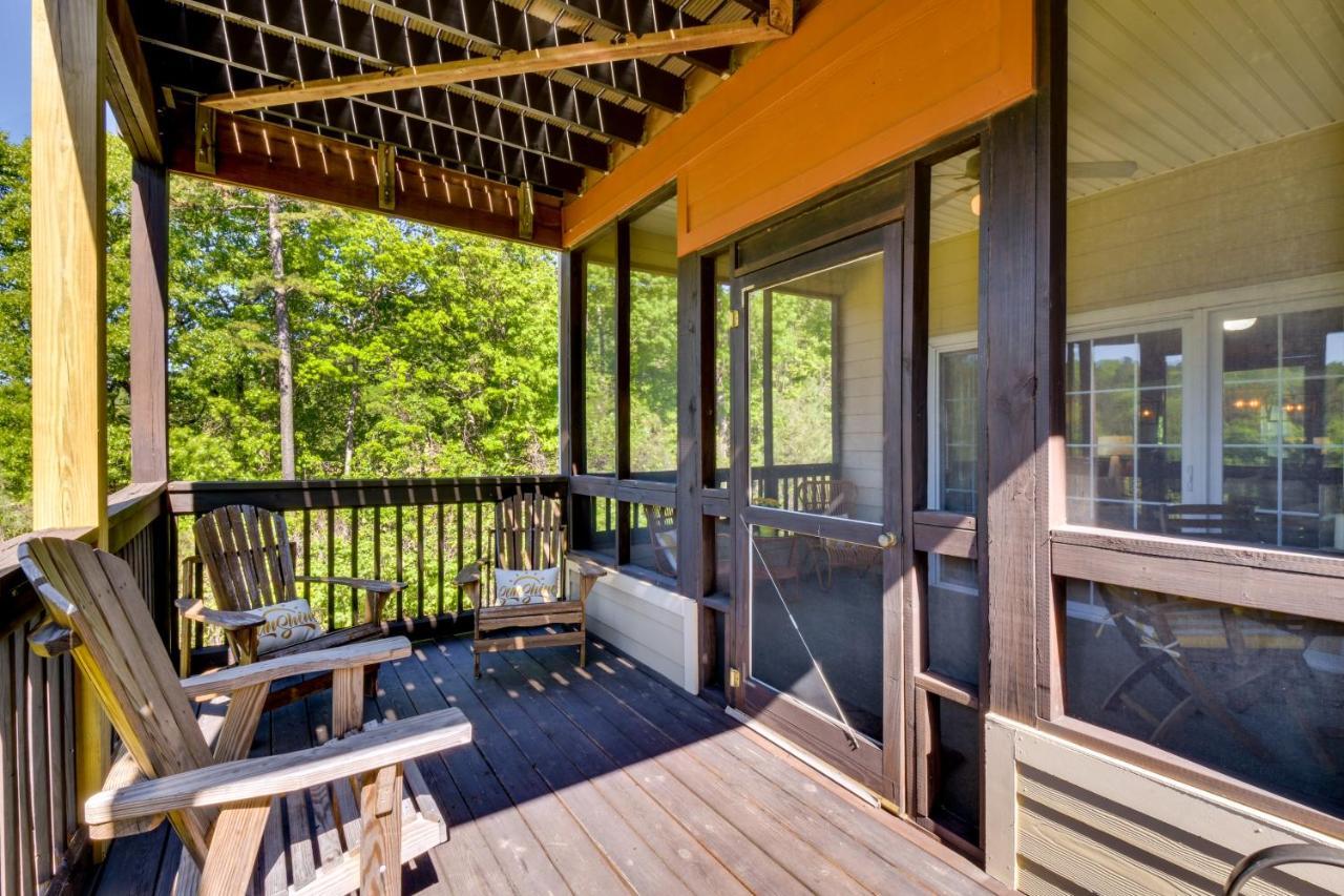 Apartment Kingwood With Golf Course Views! *