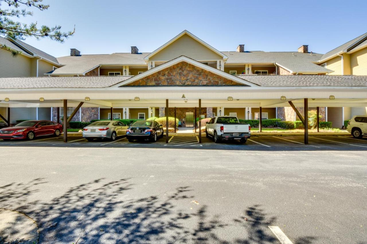 Apartment Kingwood With Golf Course Views! *