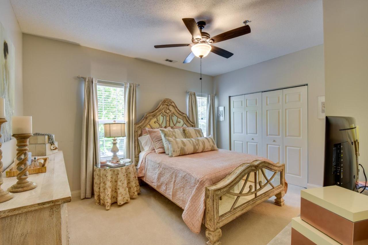 Kingwood With Golf Course Views! * Clayton